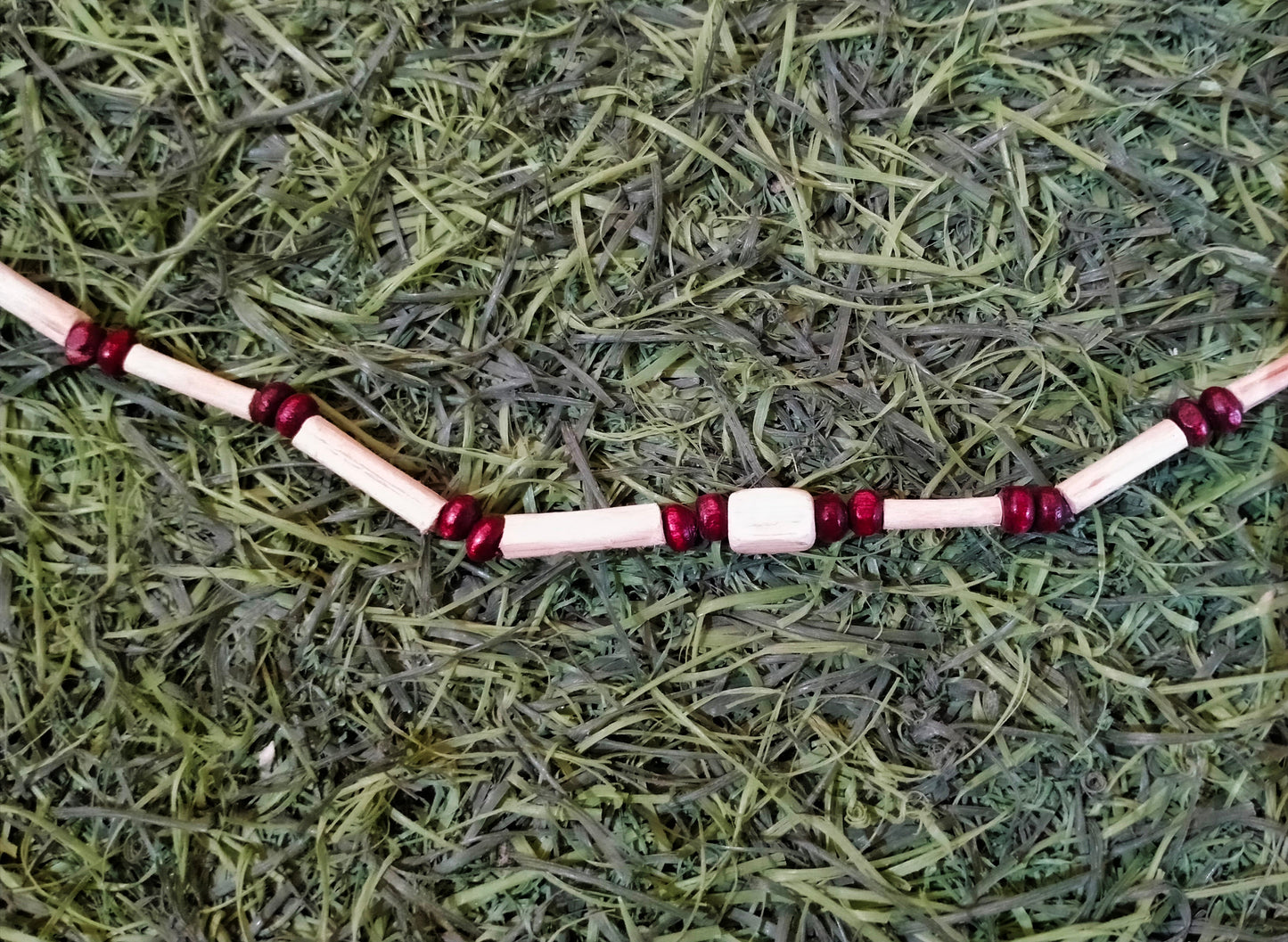 simple tulsi with 2 red sandal beads kanthi