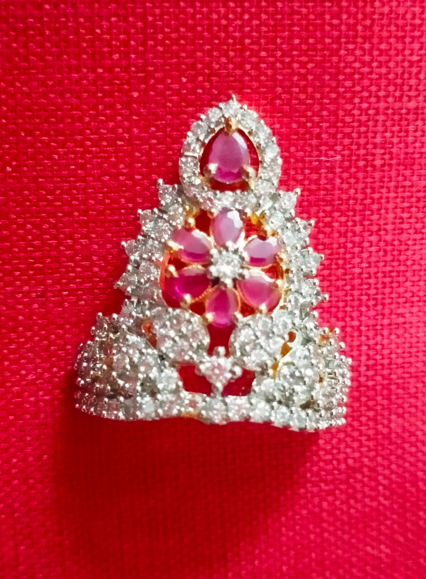 Beautiful flower artificial stone Mukut