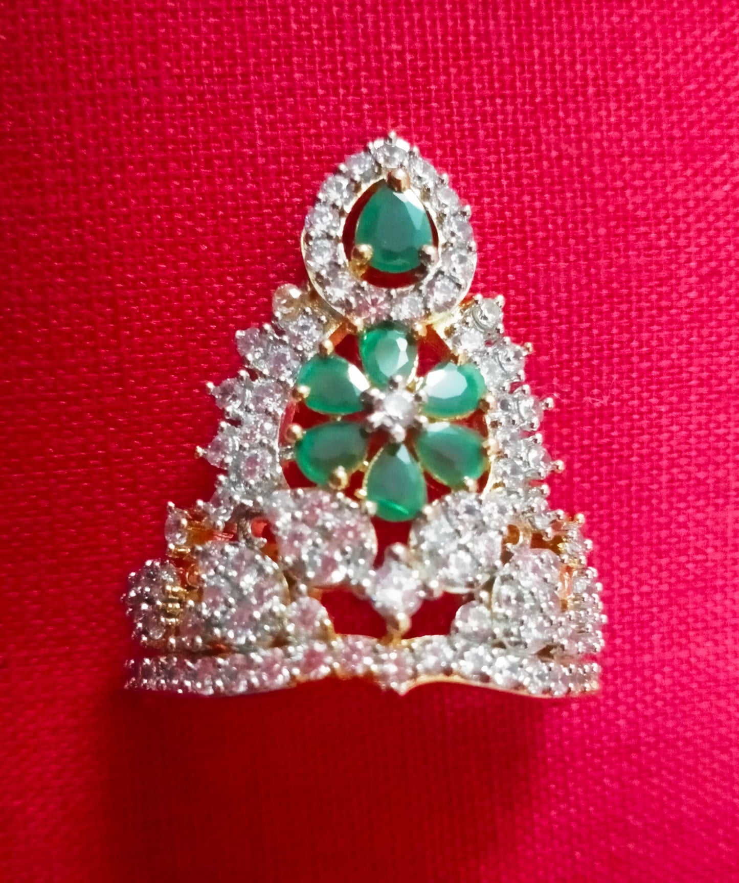Beautiful flower artificial stone Mukut