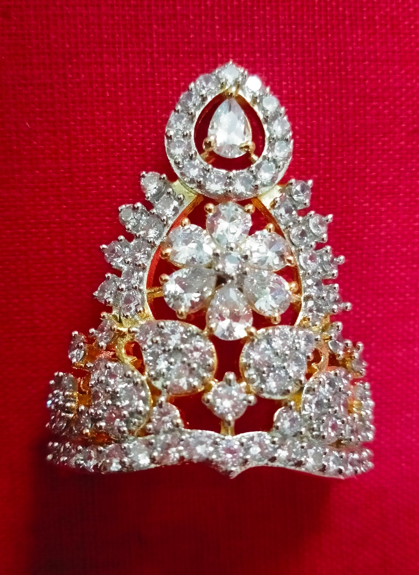 Beautiful flower artificial stone Mukut