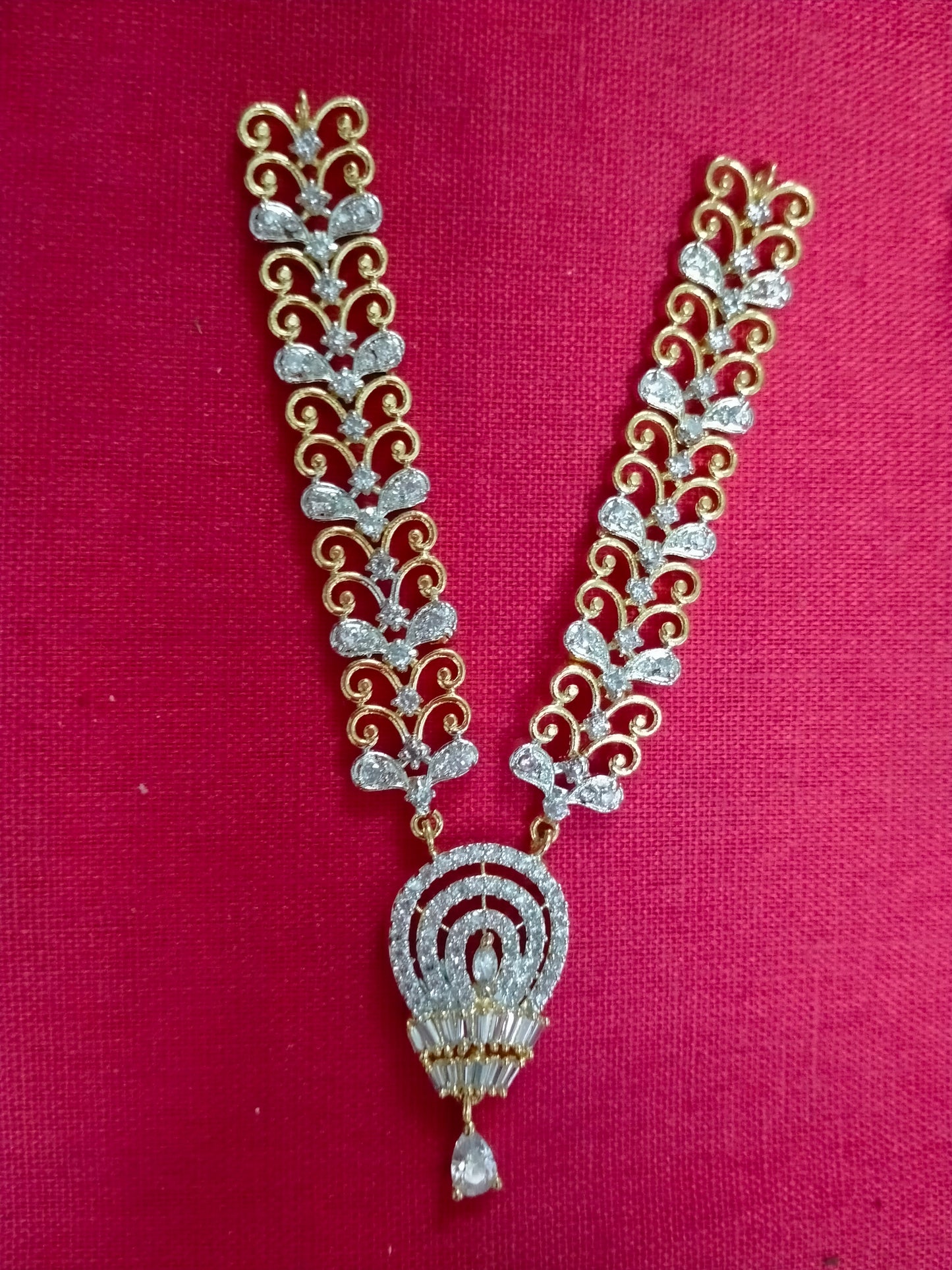 Latest design with drop pendant artificial stone mala/ necklace