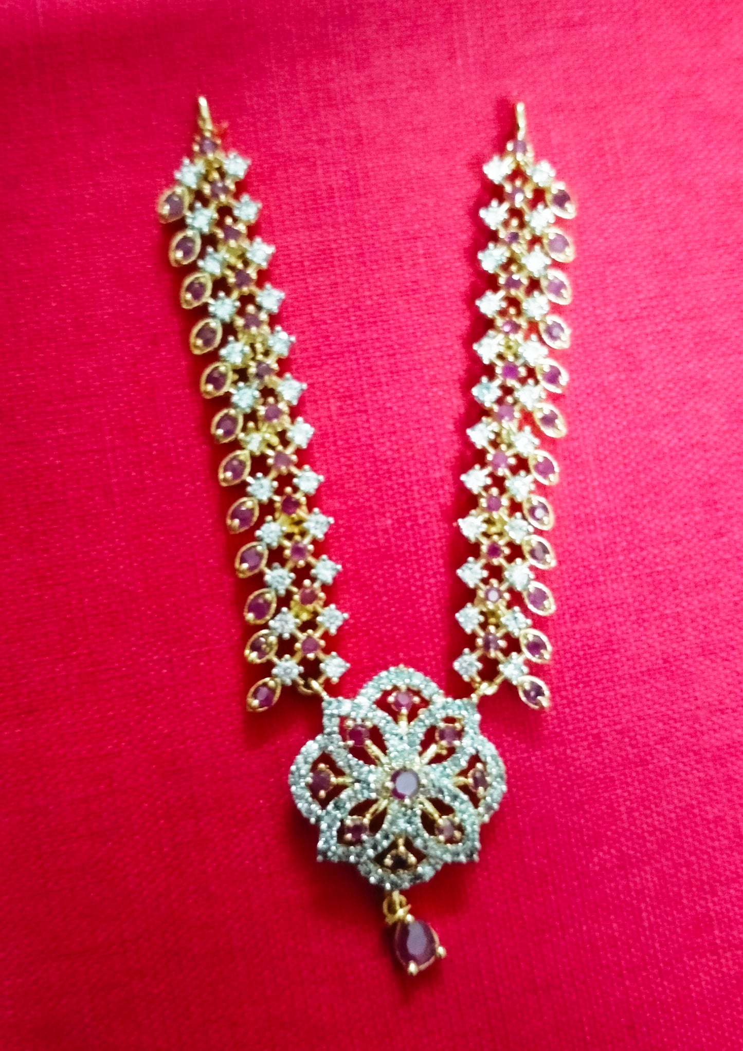 Flower petal artificial stone mala/ necklace