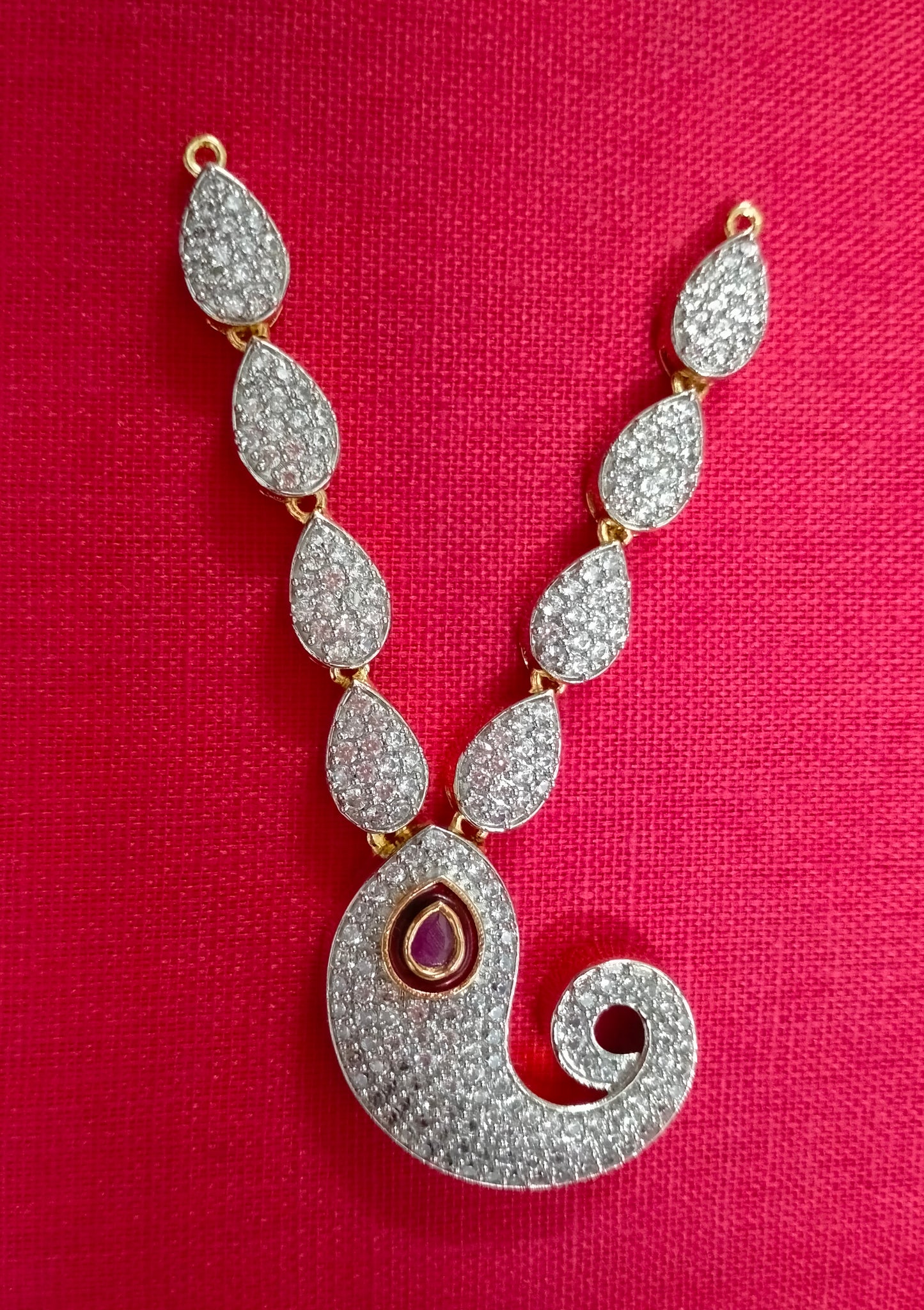 Paisley / mango motif pendant artificial stone mala/ necklace