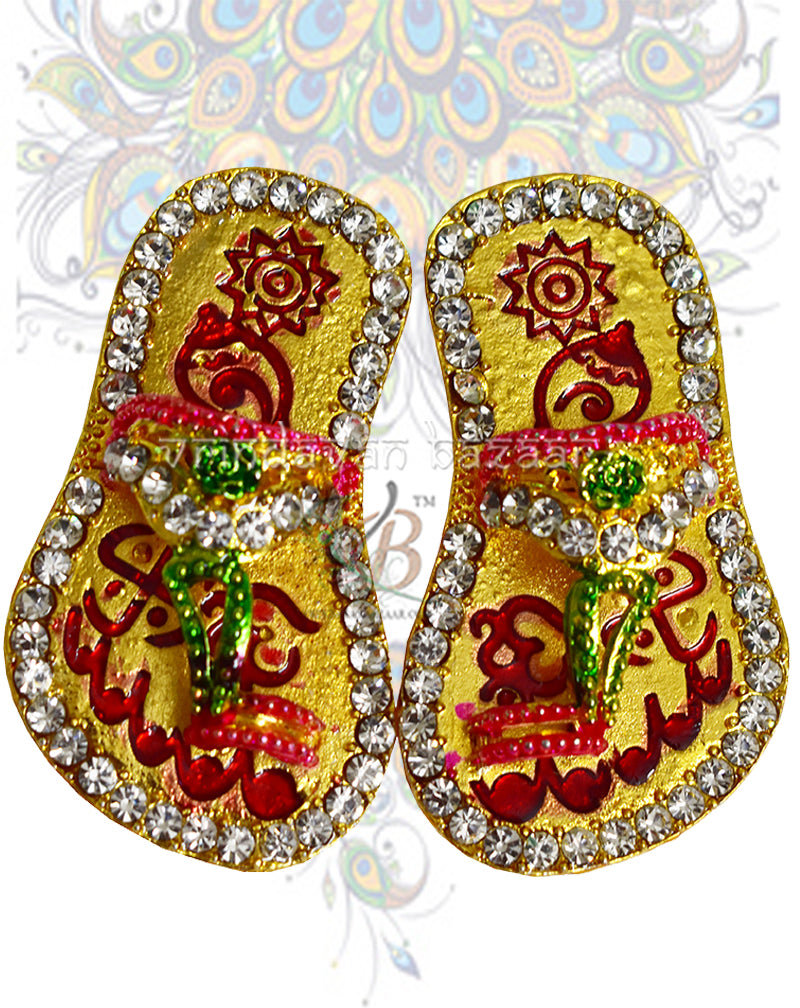 Traditional designed slippers for home deities; Size: 4 cm