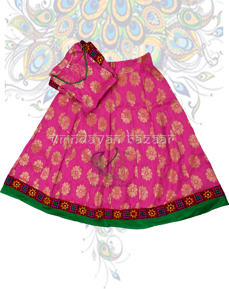 Pink brocade gopi dress with embroidered border for girls