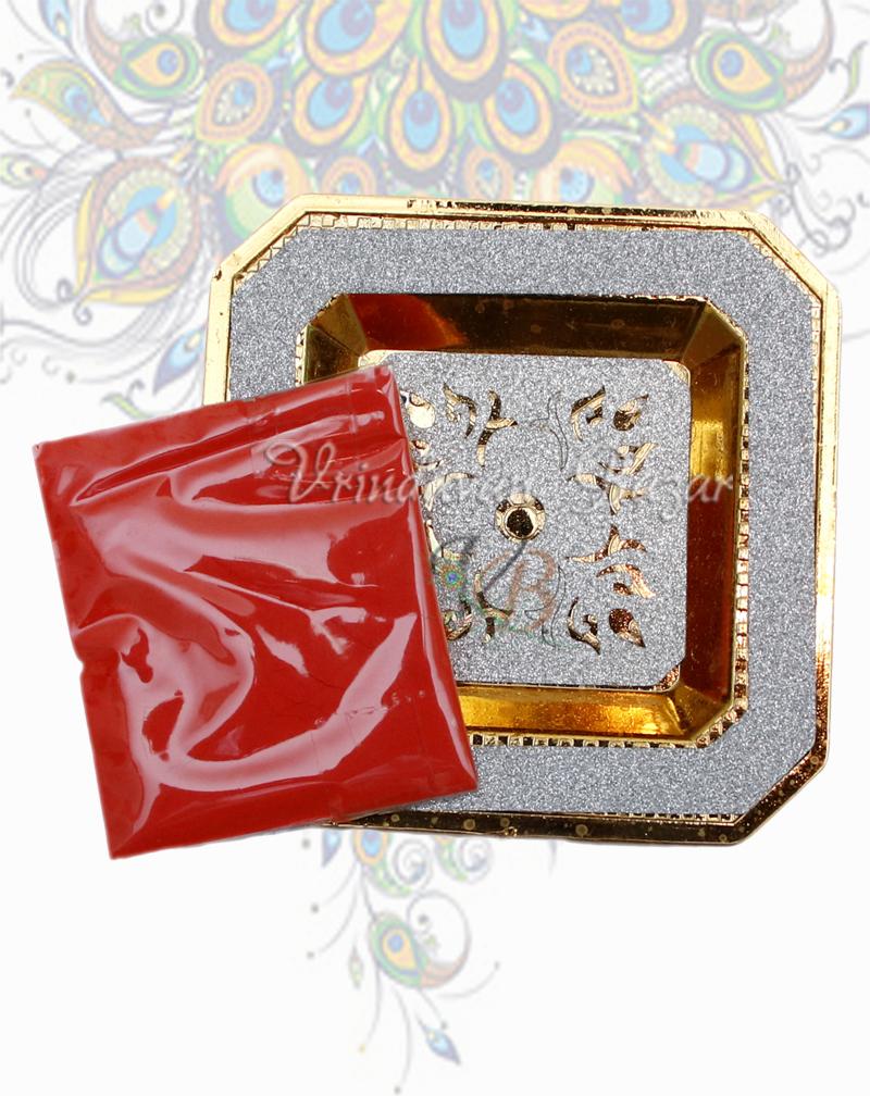 Square tray with one colour packet