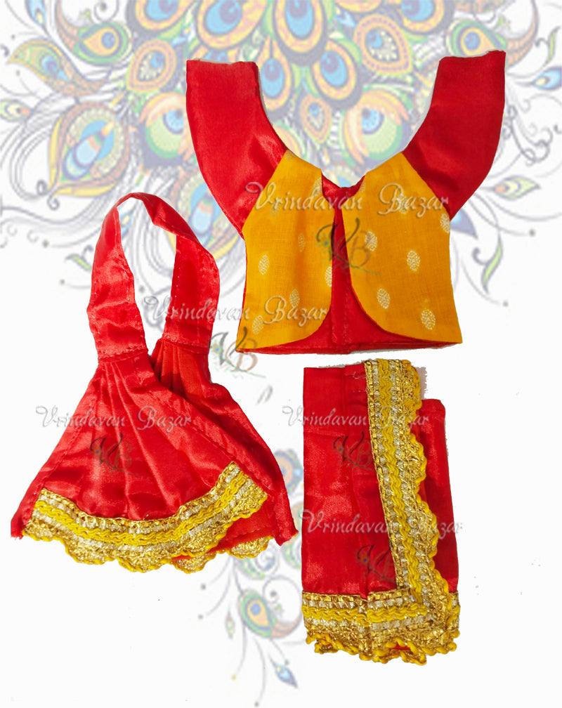 Simple Gaur Nitai dress with golden lace