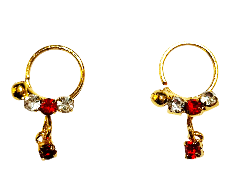 Golden earring with red/white stone