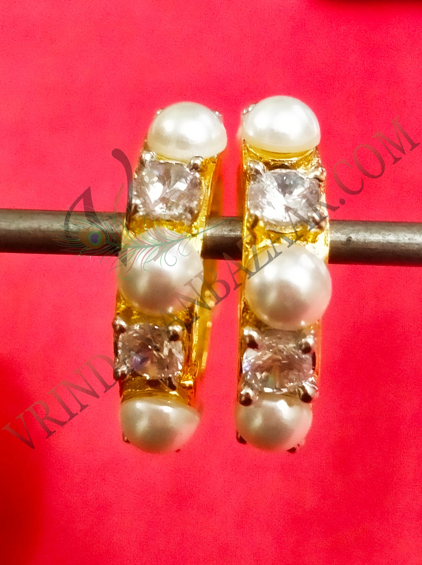 Pearl and artificial stone kangan/ bangle