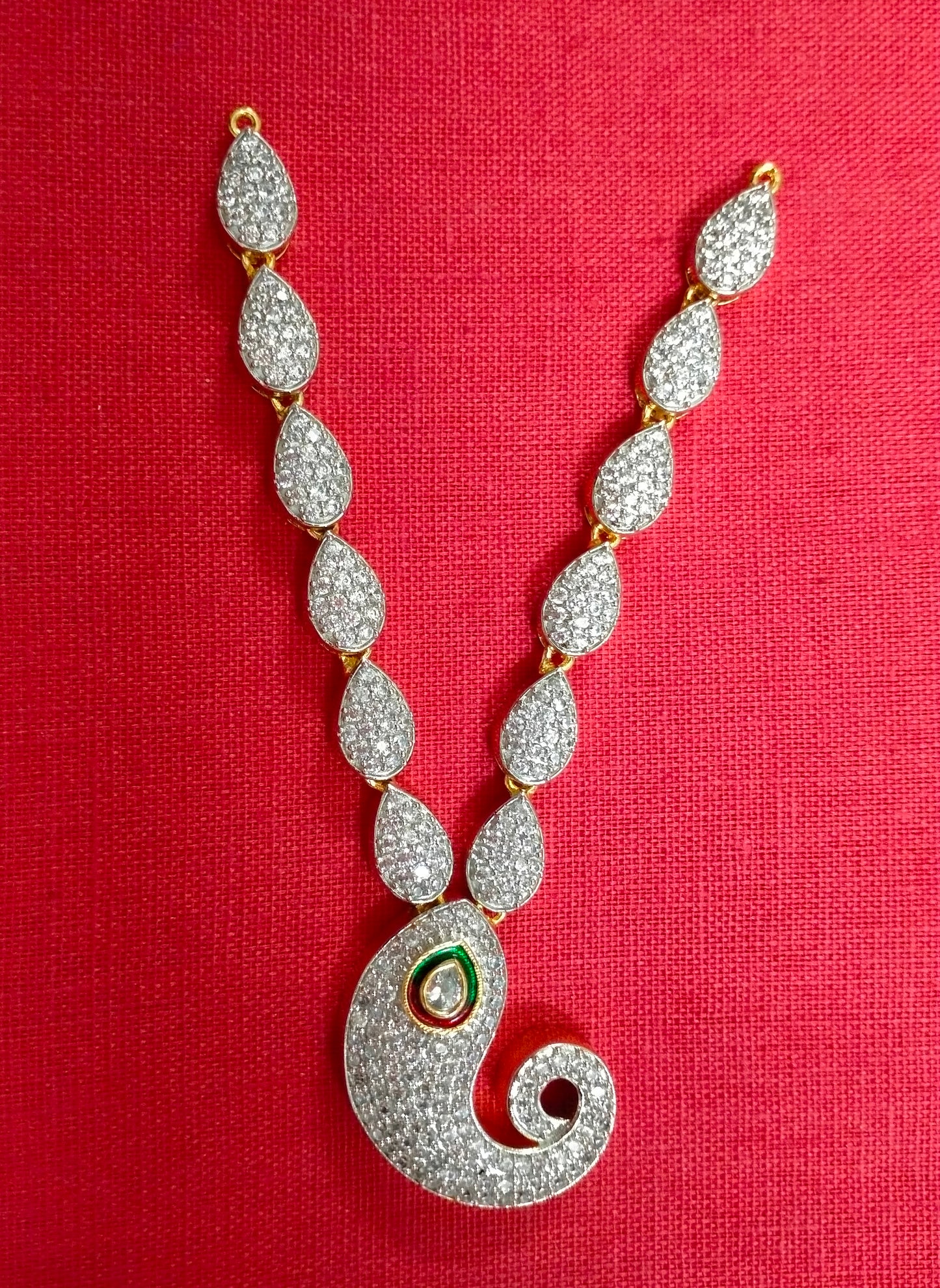 Paisley / mango motif pendant artificial stone mala/ necklace