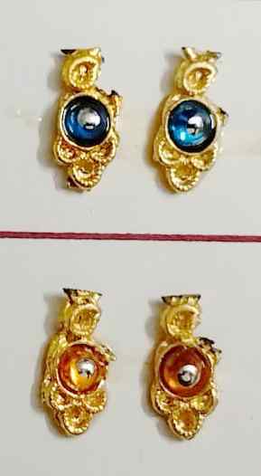 Mango motif traditional style sticking earrings