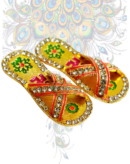 Cross strap beautiful slippers for home deities